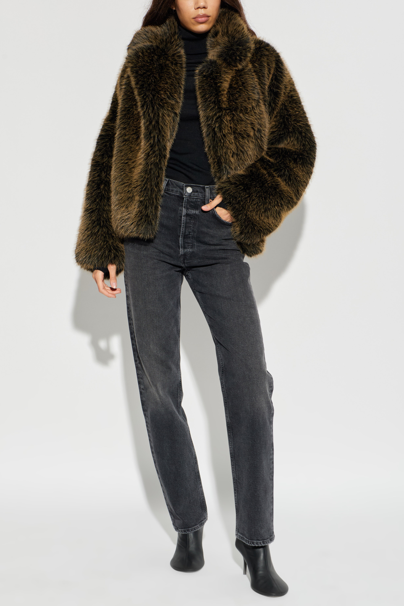 STAND STUDIO Faux fur 